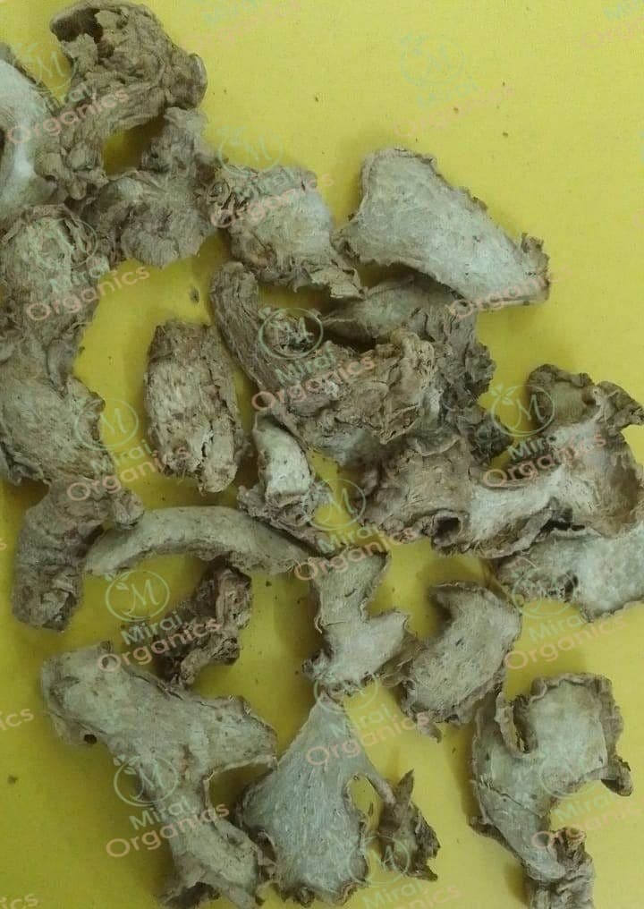 Dry Ginger Flakes